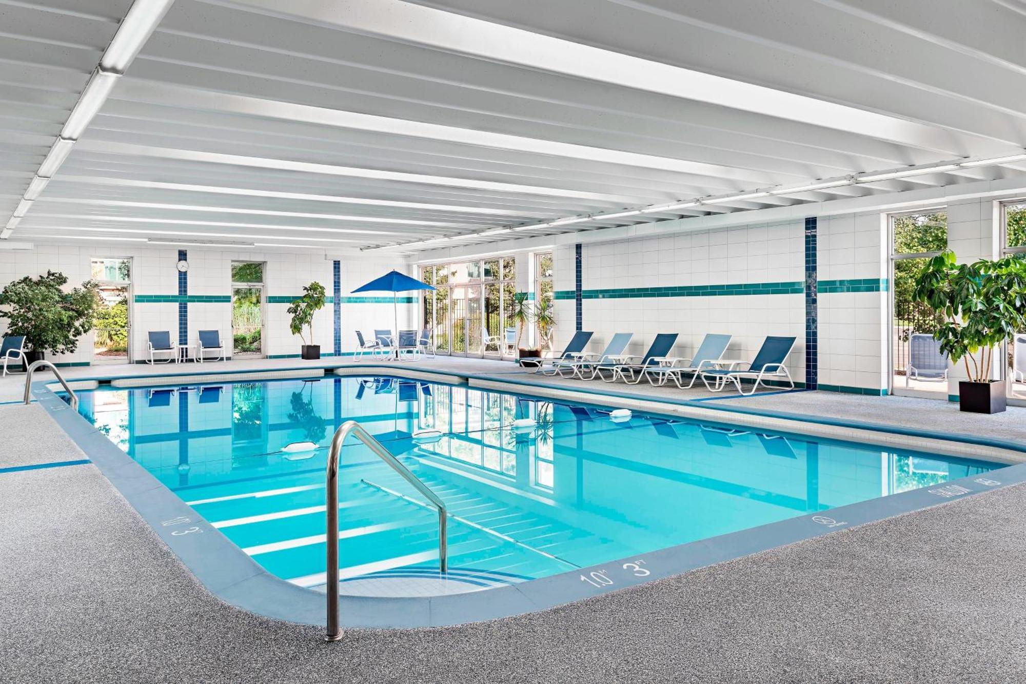 Four Points By Sheraton Лондон Экстерьер фото
