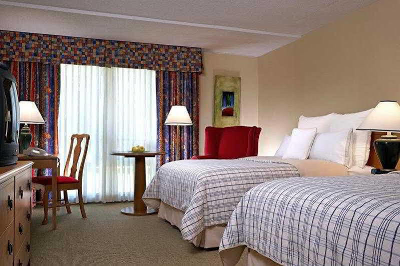 Four Points By Sheraton Лондон Экстерьер фото